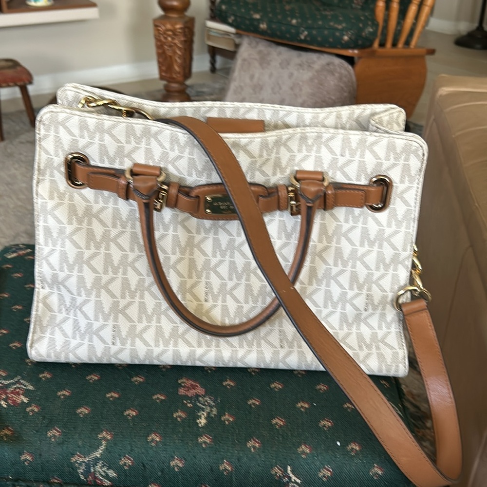 Michael Kors Hamilton cream tote satchel bag 12 x 14 x 6 - Picture 9 of 9